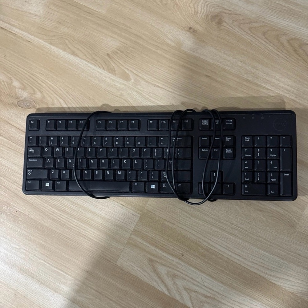 Dell Black Wired USB Full-Size Keyboard with Numeric Keypad